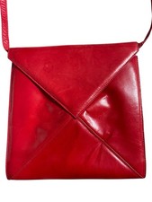 CHARLES JOURDAN Vintage Red