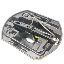 PEUGEOT 207 1.4 PETROL SPARE WHEEL TOOL KIT EMERGENCY BREAKDOWN SET 2006 - 2014