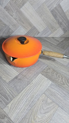 Creuset volcanic orange 22 - le,