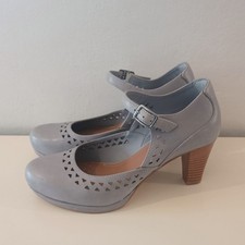 Clarks Artisan Grey Leather Mary Jane Heels UK 4E Wide Fit VGC Mid Heel Shoes