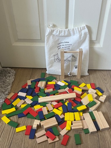 Wooden domino rally - rally, set