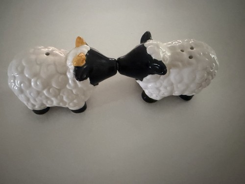 Sheep salt and - salt, pepper