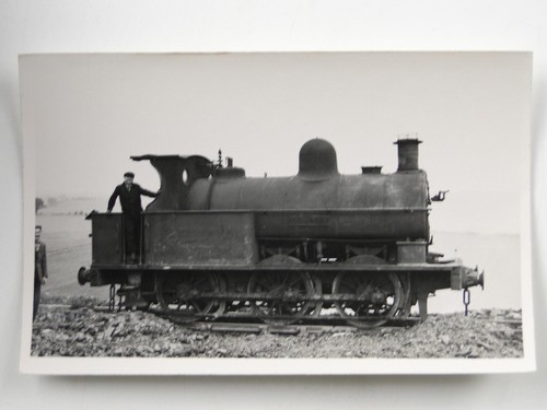 Steam locomotive tank engine - locomotive,