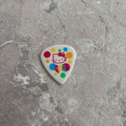 Guitar pick hello - pick, sanrio