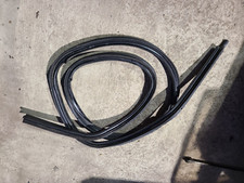 MG MGF MGTF REAR BOOT TRUNK TAILGATE WATER RUBBER SEAL F TF