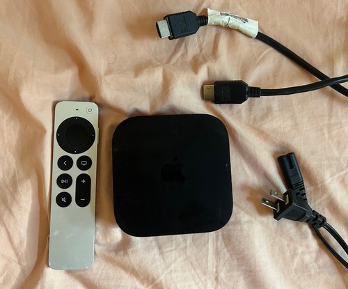 Apple 3rd gen - apple, w/