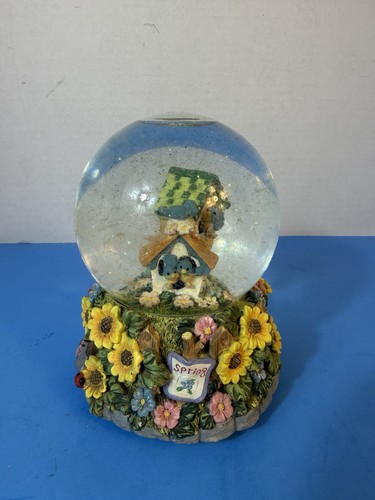 Snow globe music - music, bird