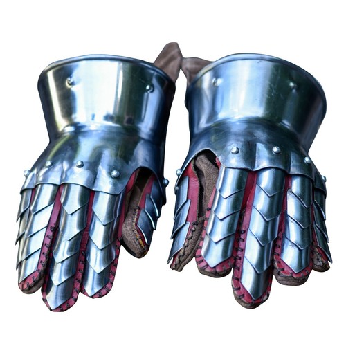 Medieval knight clamshell - medieval,