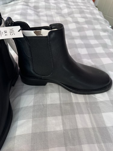 Marks spencer black - m&s,