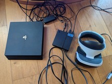 PlayStation 4 Pro + VR Bundle