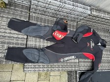 BEUCHAT Wetsuit Size Medium