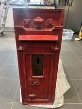 Royal Mail VR Victorian Large Cast Iron Wall Letter Box Red VGC