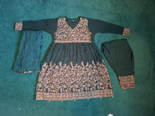 Peice dark green asian suit - dark,