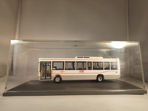 Corgi 42808 dennis - 42808,