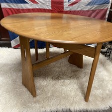 Ercol Windsor Dining Windsor Family Gateleg Dining Table
