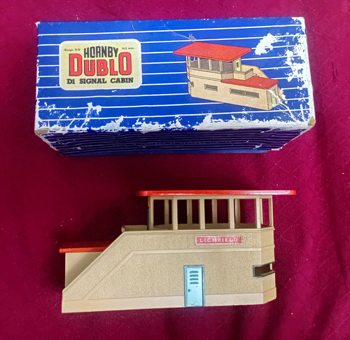 Hornby dublo signal box - dublo,