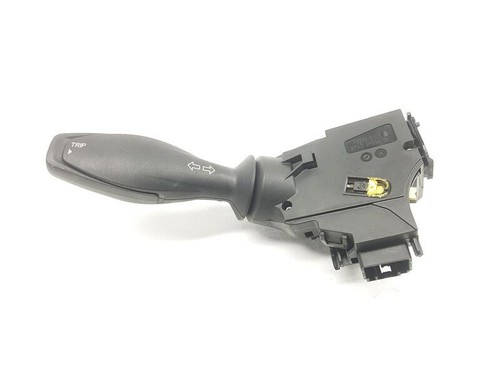 1682336 turn signals control
