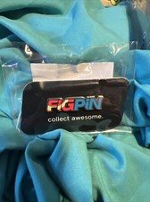 FiGPiN Logo Pin TF Red & Blue