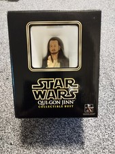 gentle giant Qui-Gon Jin Bust