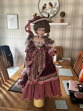 Leonardo Elite Collection Porcelain Doll Karen