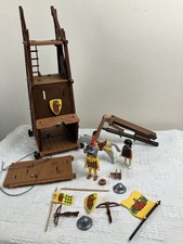 Playmobil  Vintage Medieval Knights Castle Siege Tower 2 figures & horse. Used