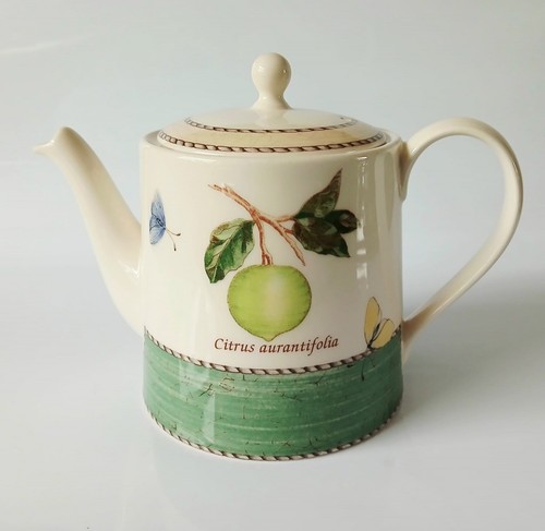 Wedgwood sarah garden teapot - wedgwood,