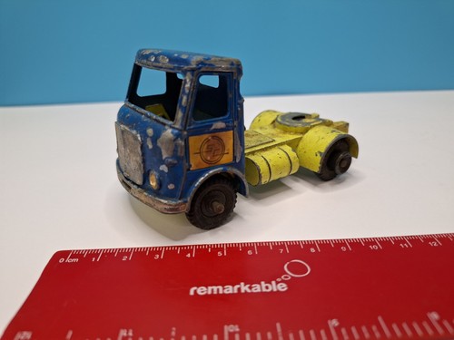 Dinky toys articulated lorry - articulated,
