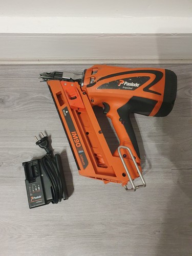 Paslode im90ci nail - gun, 1st