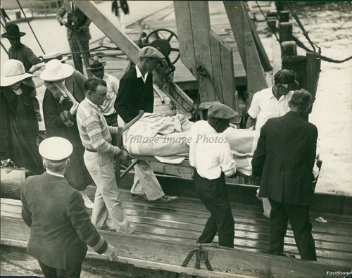 1926 victim removed from yacht - victim,