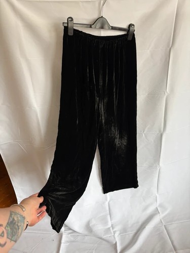 Past times true - vintage, silk