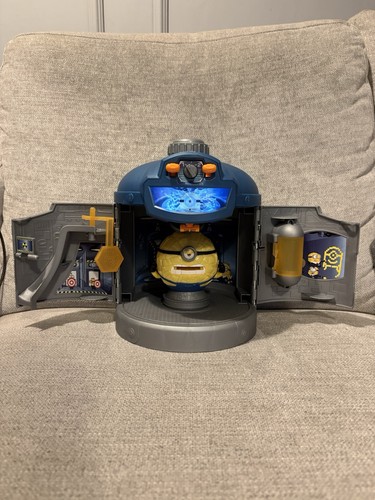 Despicable mega minions - mega,