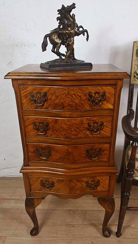 Walnut chest drawers - chest,