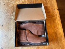 GOLDDIGGA BROWN SUEDE WATER