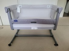 Chicco Next 2 Me Dream Evo Bedside Crib - Grey ** NEW MATTRESS **