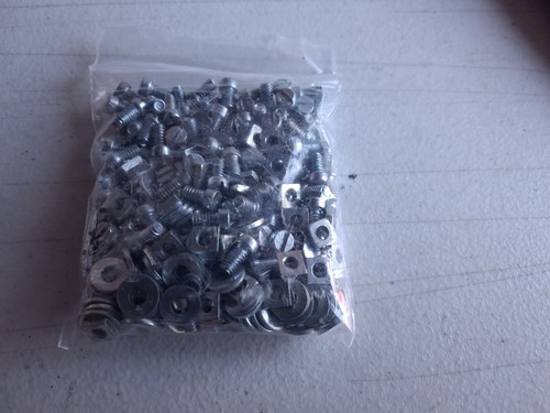 Meccano 100 zinc cheese - meccano, head