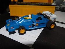 SCALEXTRIC RENAULT Panasonic