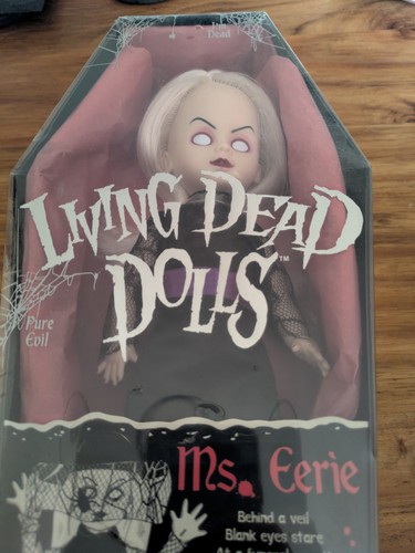 New sealed living dead - new,