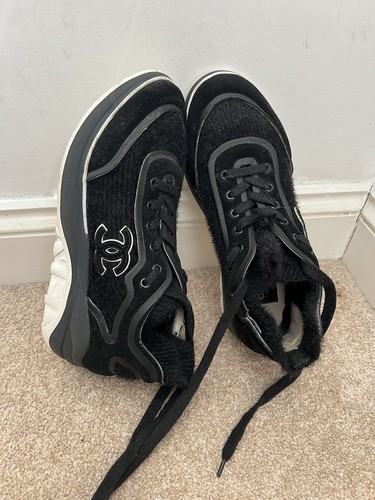 Authentic chanel black knit - chanel,
