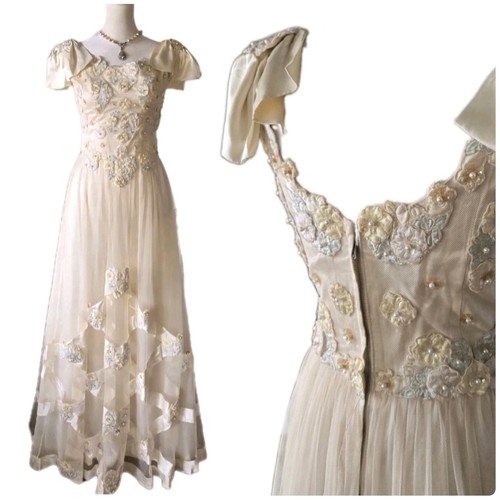 Vtg floral appliqué - appliqué, pearl