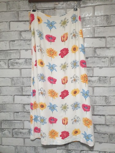 Oilily size 31 - s, waist