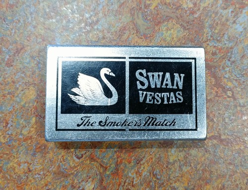 Vintage silver metal swan - silver,