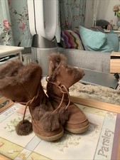 Just Sheepskin Pull On Boots