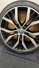 Volkswagen GOLF MK7 19 Inch GTD SANTIAGO ALLOY 5G0601025AN SINGLE X1 19” + TYRE