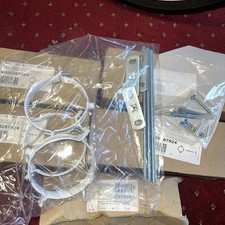 Vaillant 100 mm Adjustable Flue Support Clips Pack of 2