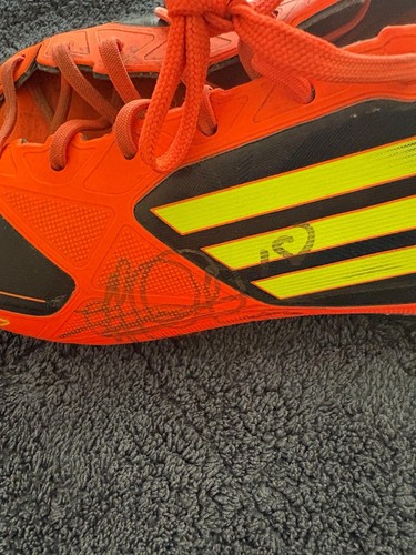Signed match worn - signed,