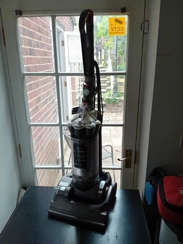 Sold seen dyson dc33 in - dyson,