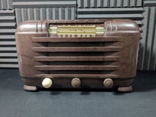 Vintage Pilot Radio – Bakelite Tube Radio – Art Deco Style – Untested