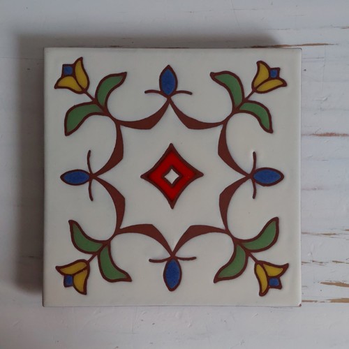 Besheer art tile - besheer, tulip