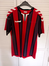HUMMEL RED/BLACK STRIPE FOOTBALL SHIRT MEDIUM