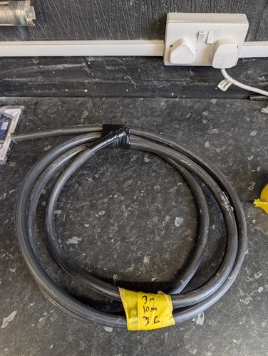 10mm core pvc - 10mm²,
